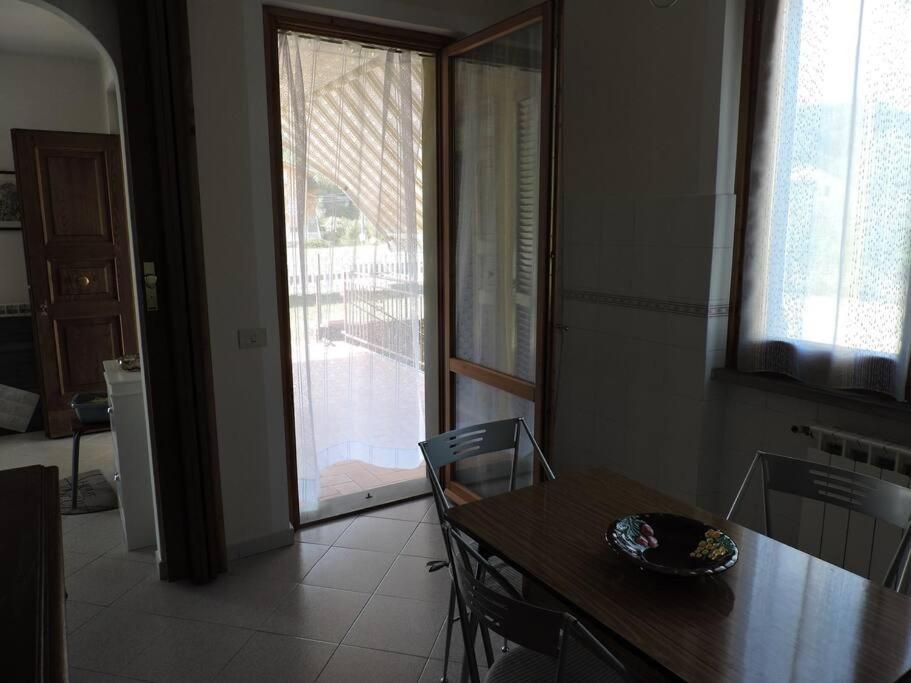 Casa Vacanze La Cicala Pontremoli Exterior foto